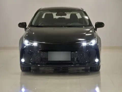 Toyota Corolla 2025 — миниатюра 2