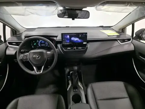 Toyota Corolla 2025 — миниатюра 8