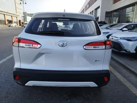 Toyota Corolla Cross 2025 — миниатюра 3