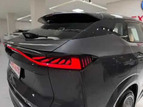 Changan Uni-Z 2025 — миниатюра 7