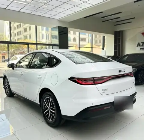 BYD Seal 05 2025 — миниатюра 8