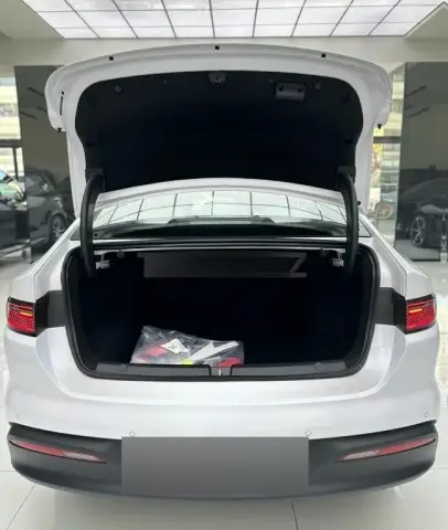 BYD Seal 05 2025 — миниатюра 9