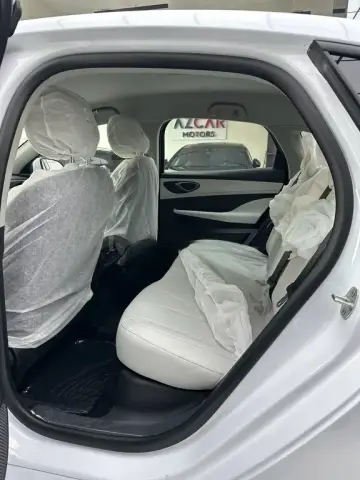 BYD Seal 05 2025 — миниатюра 10