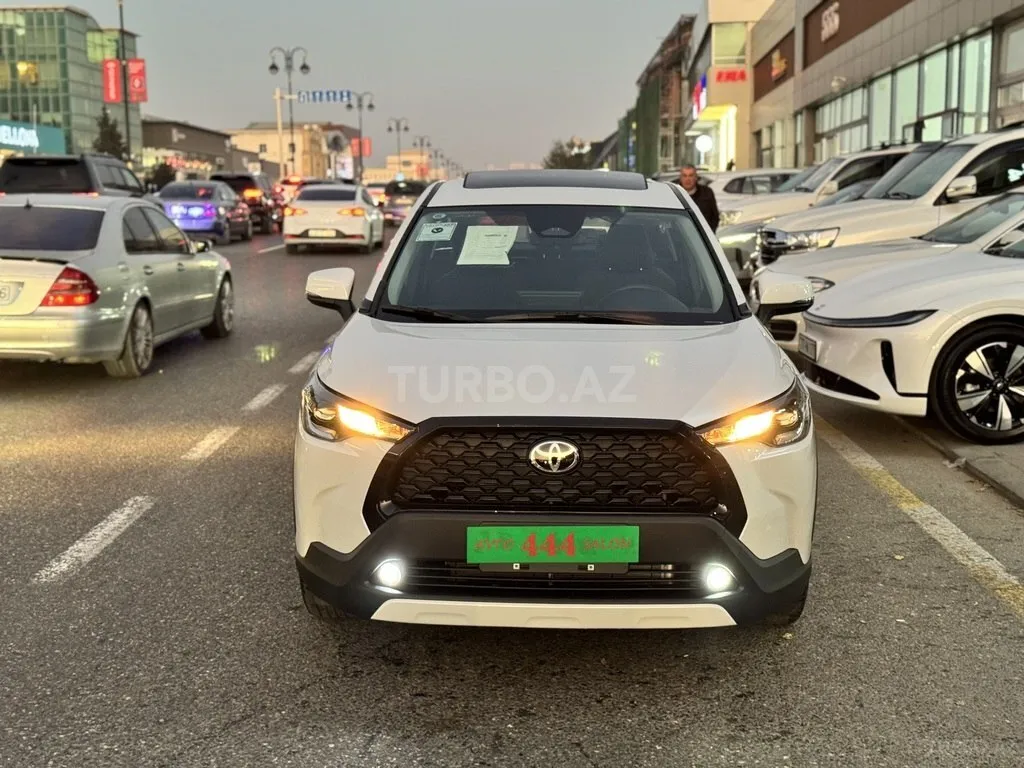 Toyota Corolla Cross 2025 — фото 1 из 10