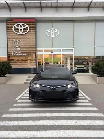 Toyota Corolla 2026 — миниатюра 2