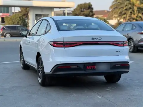 BYD Seal 05 2025 — миниатюра 7