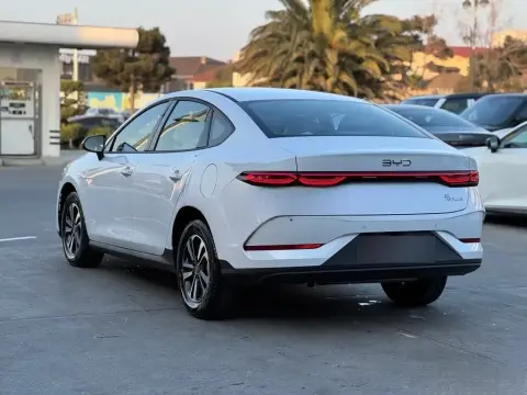 BYD Qin Plus 2025 — миниатюра 8