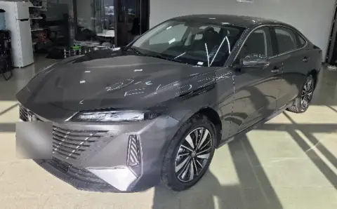 Changan Eado 2025 — миниатюра 2