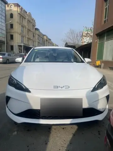 BYD Seal 05 2025 — миниатюра 1