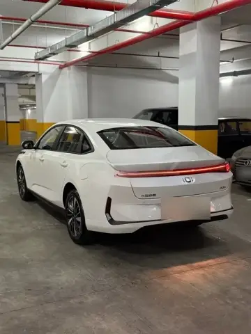 Changan Qiyuan A05 2025 — миниатюра 7