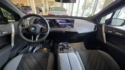 BMW iX 2025 — миниатюра 2