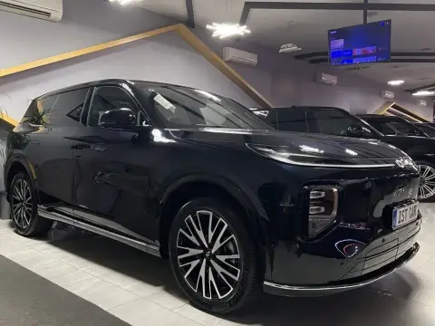 Changan Qiyuan Q07 2025 — миниатюра 2