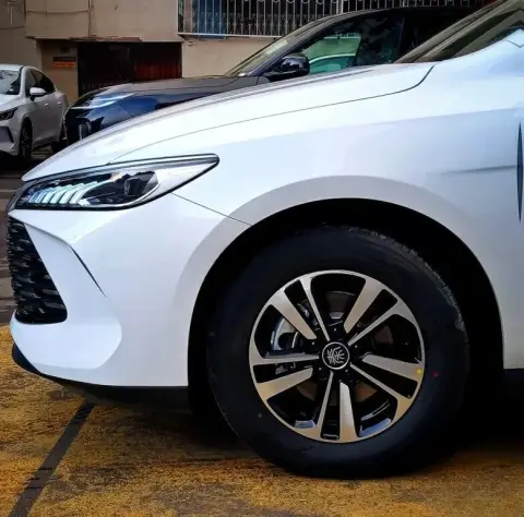 BYD Qin Plus 2025 — миниатюра 8