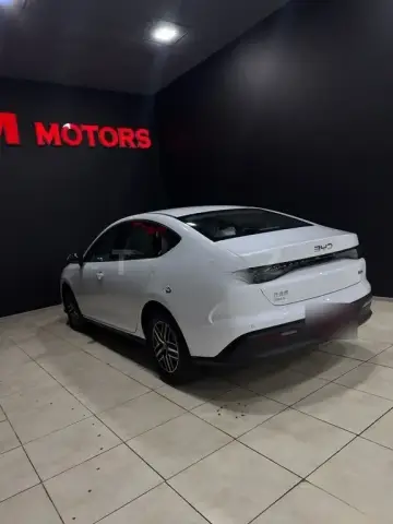 BYD Seal 05 2025 — миниатюра 9