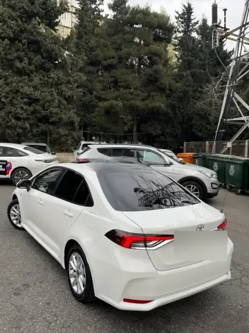 Toyota Corolla 2025 — миниатюра 4