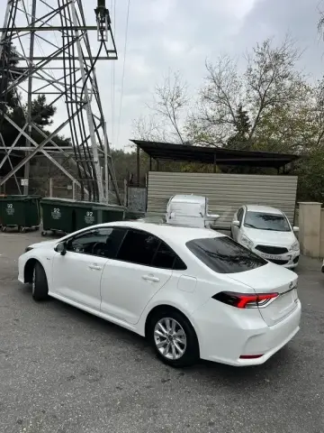Toyota Corolla 2025 — миниатюра 8