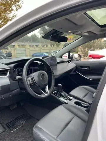 Toyota Corolla 2025 — миниатюра 9