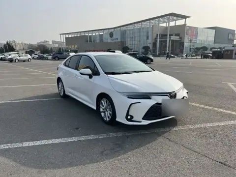 Toyota Corolla 2025 — миниатюра 4