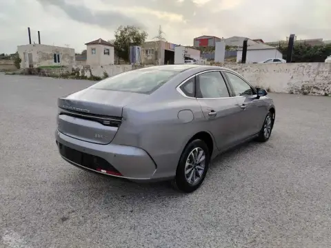 BYD Destroyer 05 2025 — миниатюра 10