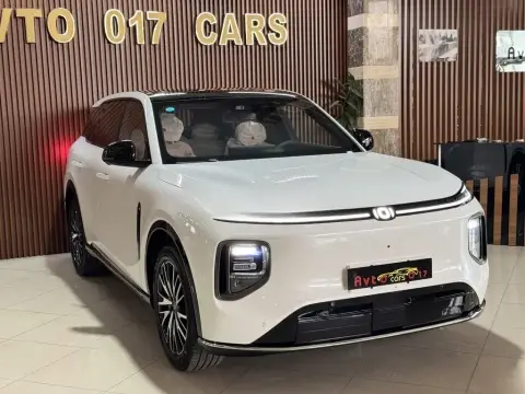 Changan Qiyuan Q07 2025 — миниатюра 2