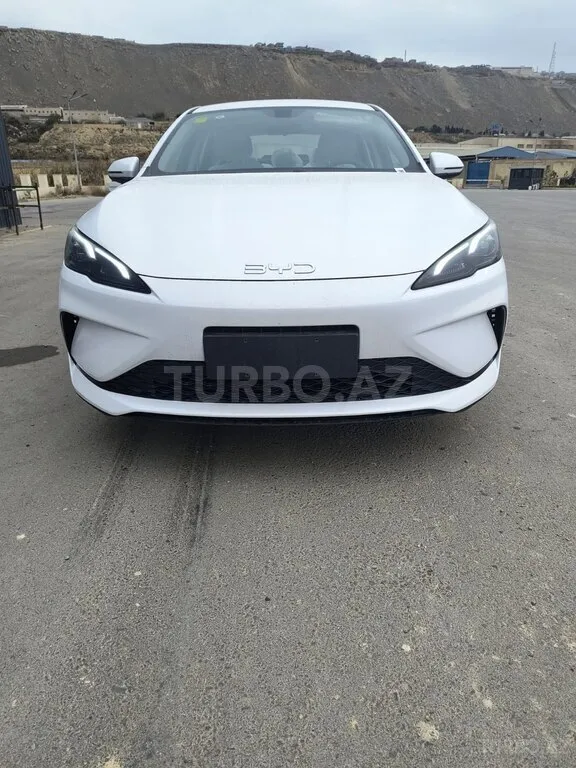 BYD Seal 05 2025 — фото 1 из 10