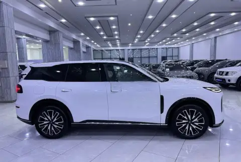 Changan Qiyuan Q07 2025 — миниатюра 4