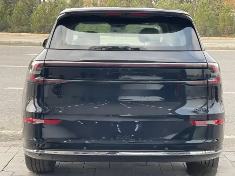 Changan Qiyuan Q07 2025 — миниатюра 2