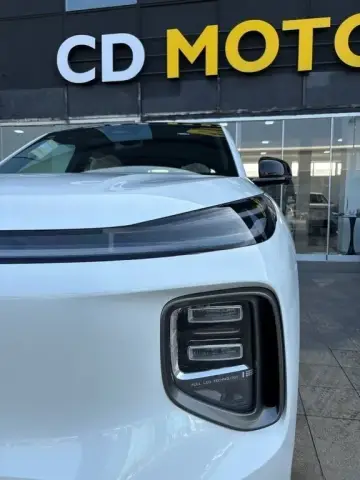 Changan Qiyuan Q07 2025 — миниатюра 6