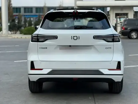 Changan Qiyuan Q05 2025 — миниатюра 7