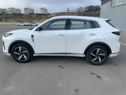 Changan Qiyuan Q05 2025 — миниатюра 3