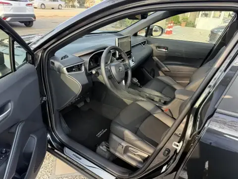 Toyota Corolla Cross 2026 — миниатюра 8