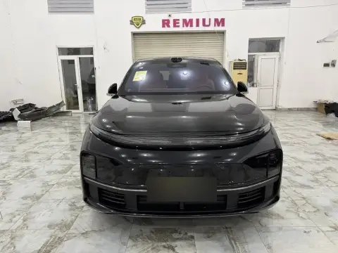 Li Auto L7 2025