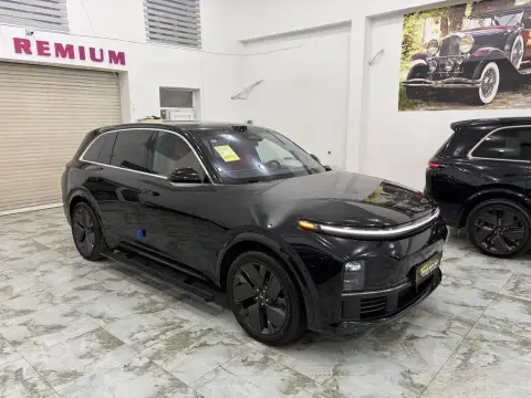 Li Auto L7 2025 — миниатюра 2