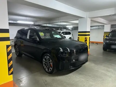 Lynk & Co 900 2025 — миниатюра 4