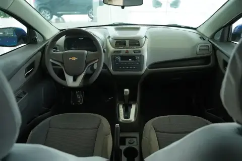 Chevrolet Cobalt 2026 — миниатюра 5