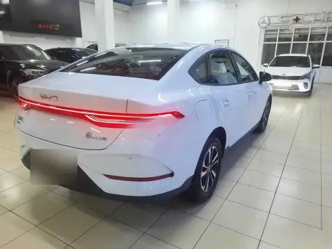 BYD Qin Plus 2025 — миниатюра 8
