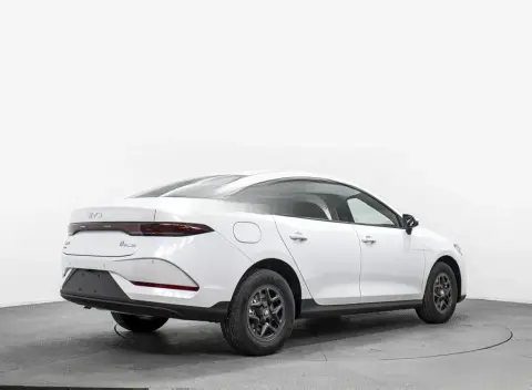 BYD Qin Plus 2025 — миниатюра 5