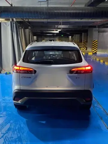 Toyota Frontlander 2025 — миниатюра 3