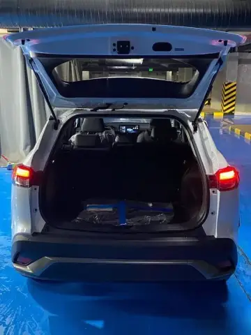 Toyota Frontlander 2025 — миниатюра 6