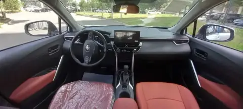 Toyota Corolla Cross 2025 — миниатюра 8