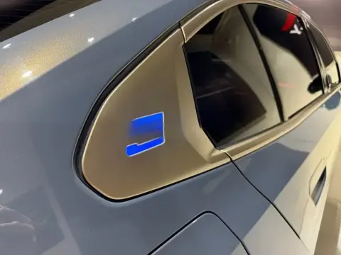 BMW i5 2025 — миниатюра 9