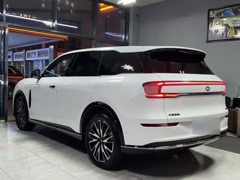 Changan Qiyuan Q07 2025 — миниатюра 7