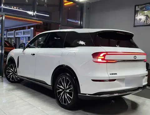 Changan Qiyuan Q07 2025 — миниатюра 9