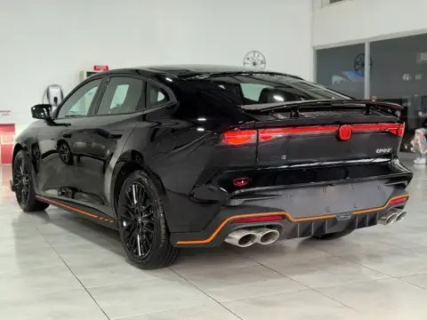 Changan Uni-V 2025 — миниатюра 8