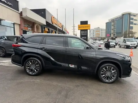 Toyota Highlander 2026 — миниатюра 7