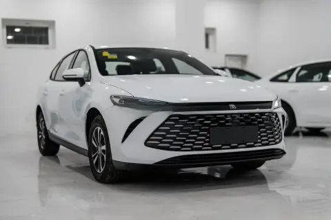 BYD Qin Plus 2025 — миниатюра 1