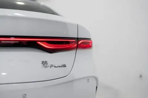 BYD Qin Plus 2025 — миниатюра 10