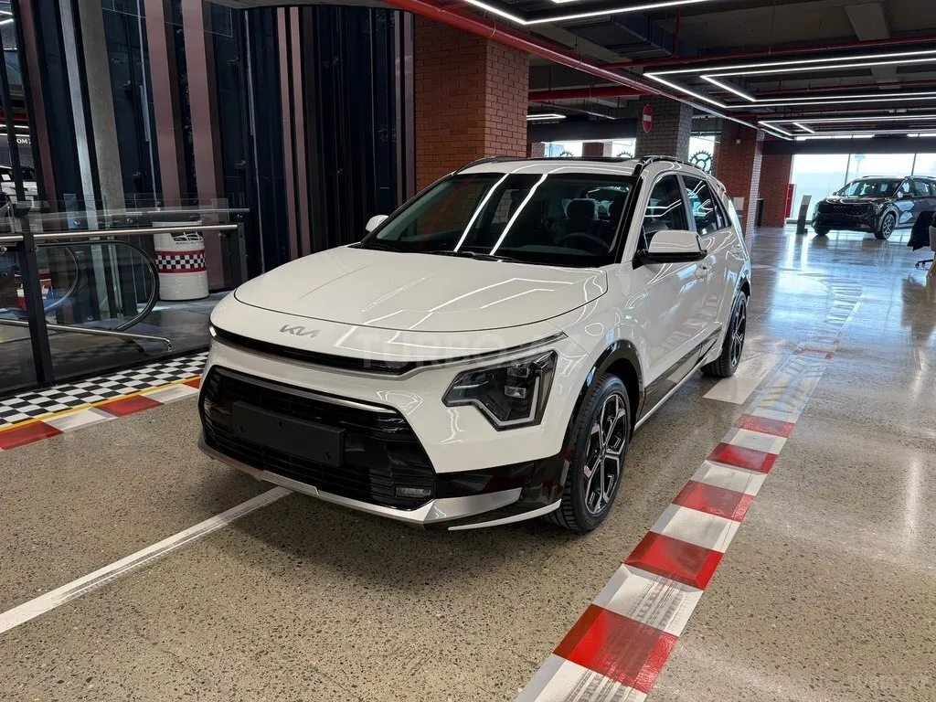 Kia Niro 2025 — фото 1 из 10