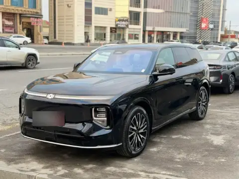 Changan Qiyuan Q07 2025 — миниатюра 2