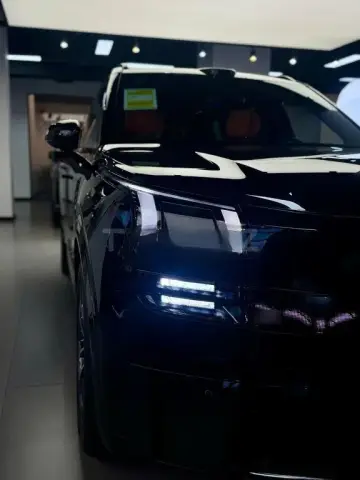 Lynk & Co 900 2025 — миниатюра 6